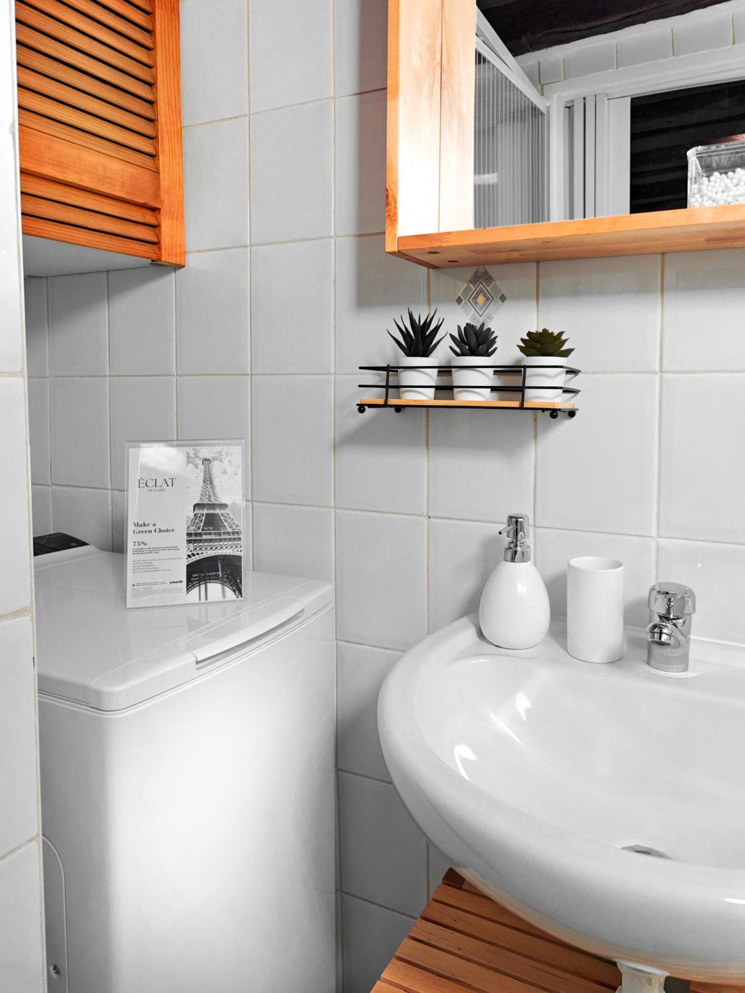 Appartement Rustic Charm&dreamhome 40m2 In The Heart Of Paris, Near Pompidou And Notre-dame, Subway 4,8,9 Honeymoon Favourite Paris